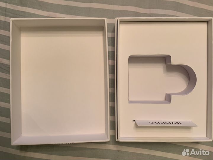 Пустая коробка от духов byredo Blanche