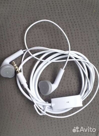Оригинальные наушники Samsung