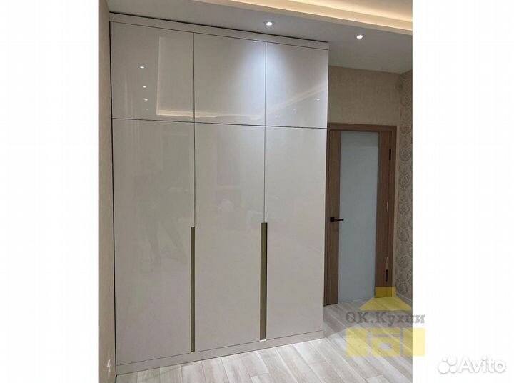 Шкаф в спальню