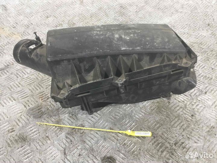 Корпус воздушного фильтра Ford Mondeo N7BB