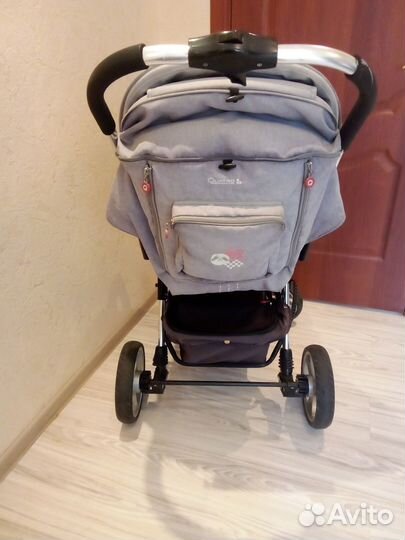 Коляска Quatro