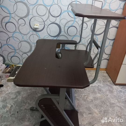 Компьютерный столик бу