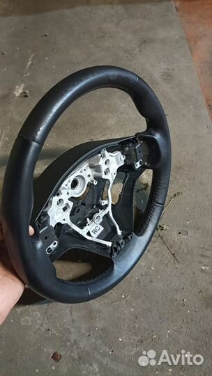 Продам руль от тайона рав 4