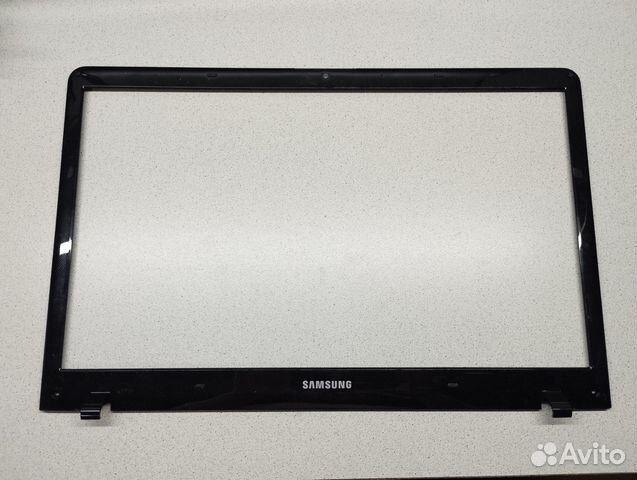 Рамка матрицы для Samsung NP355E7C