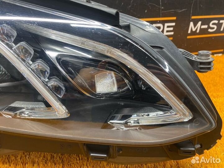 Фара правая Mercedes-Benz E-Class W212 274.920