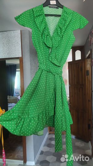 Платье в горошек