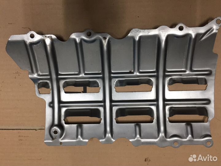 Маслоотражатель mercedes m270