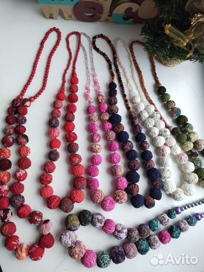 Бусы текстильные ручной работы