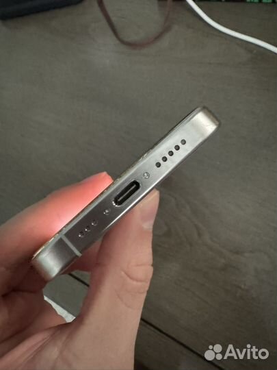 iPhone 15 Pro, 128 ГБ