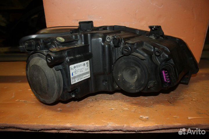 Фара левая Volkswagen polo (SED) 2011