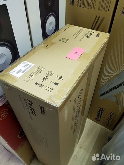 Синтезатор Korg Pa300 Новый Гарантия