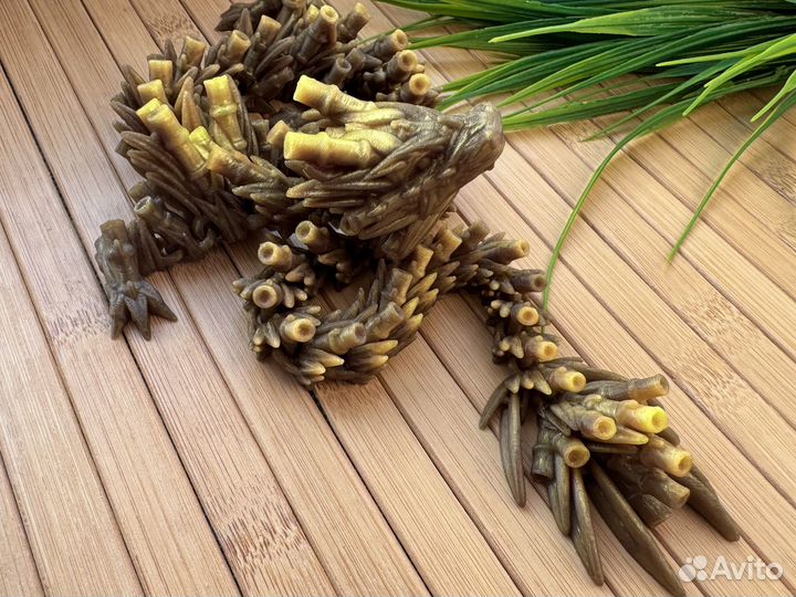 Дракон Луговой клевер бамбук меняет цвет