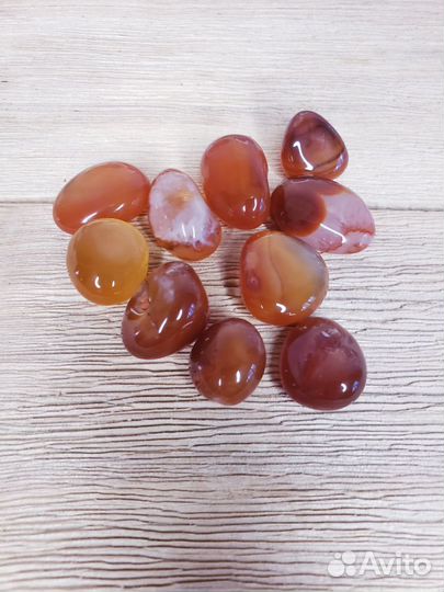 Кристаллы турмалина, аметиста, кварца, флюорита