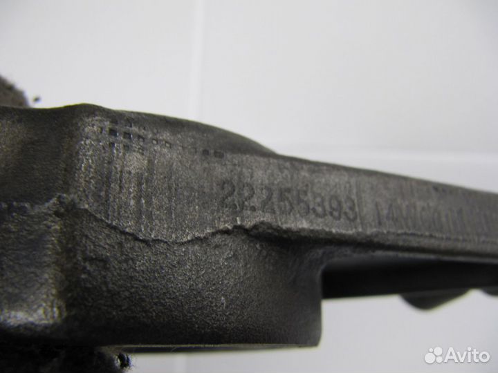 Рокер Volvo FM13 FH13