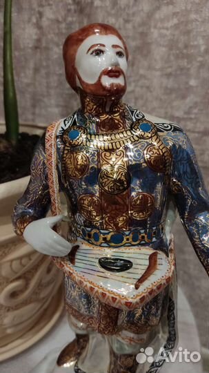 Статуэтка Садко. Пролетарий