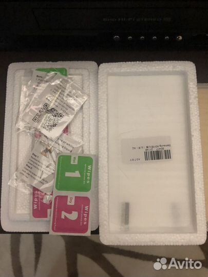 Защитное стекло на Samsung Galaxy A31