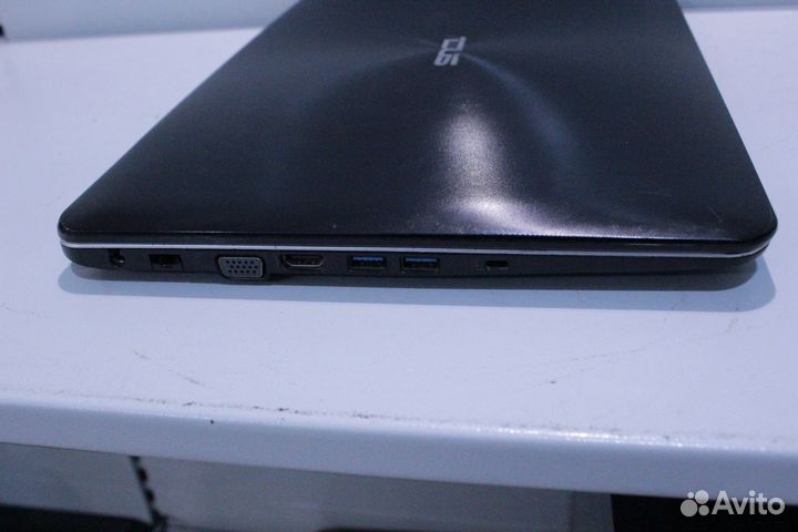 Ноутбук ноутбук asus X555L/ i7/HDD 1TB/Win 10