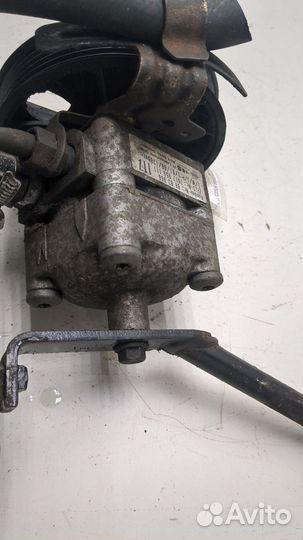 Гур Volvo XC90, 2004