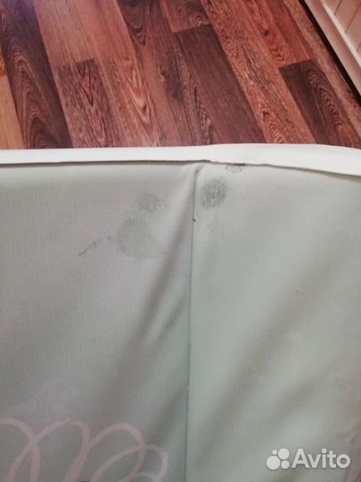 Пеленальная доска на кроватку