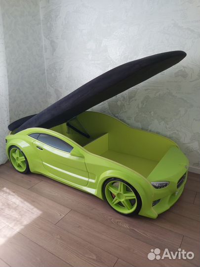 Детская кровать-машина