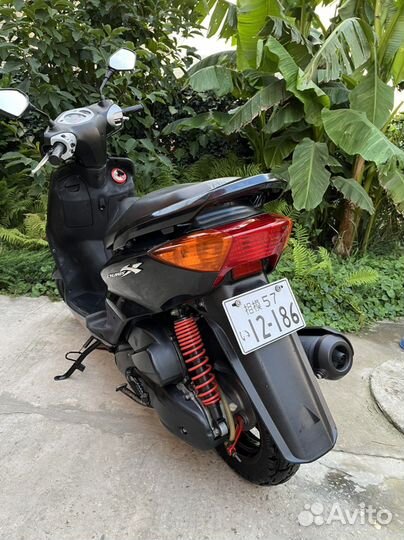 Продаю скутер Yamaha Cygnus 125x