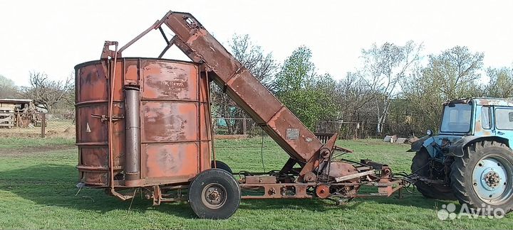 Пресс-подборщик Сызраньсельмаш ПК-1.6А, 1977