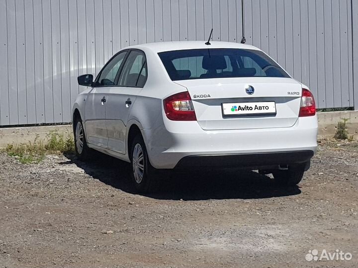 Skoda Rapid 1.6 МТ, 2016, 107 256 км