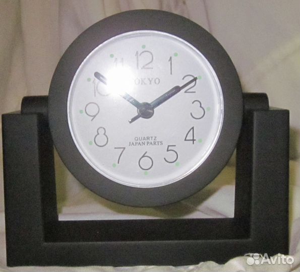 Новые настольные часы будильник P
