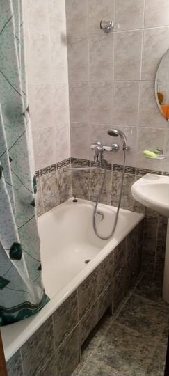 Комната 15 м² в 3-к., 1/9 эт.