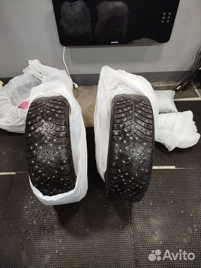 Michelin X-Ice North 4 205/55 R16