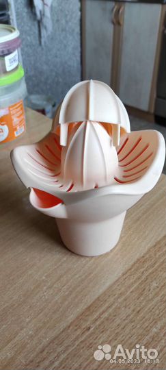 Соковыжималка для цитрусовых