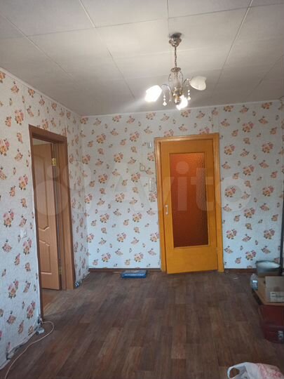 2-к. квартира, 42 м², 3/5 эт.