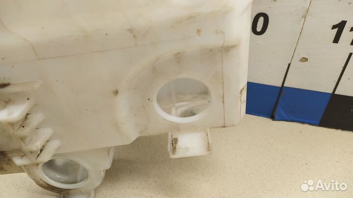 Бачок омывателя лобового стекла Land Cruiser (150)