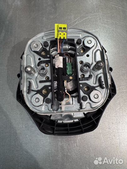 Подушка безопасности в руль BMW 3 E90 E91 X1 E84