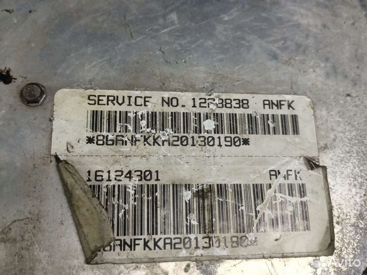 Блок эбу на Isuzu Rodeo 3.1 GM