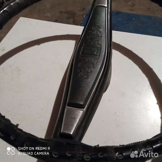 Руль от ваз 2101-2106 оригинальная оплётка. Обмен