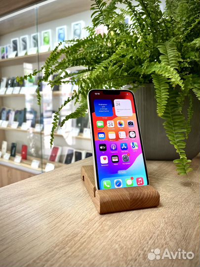 iPhone 14, 128 ГБ