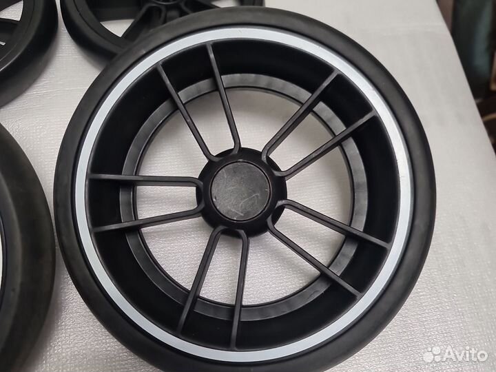 Колёса 4шт коляски Rant Flex