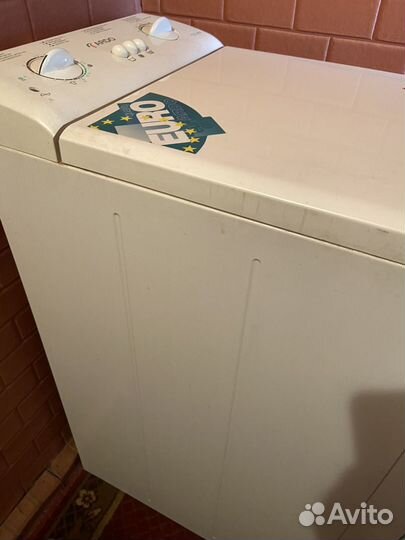 Стиральная машина с вертикальной загрузкой