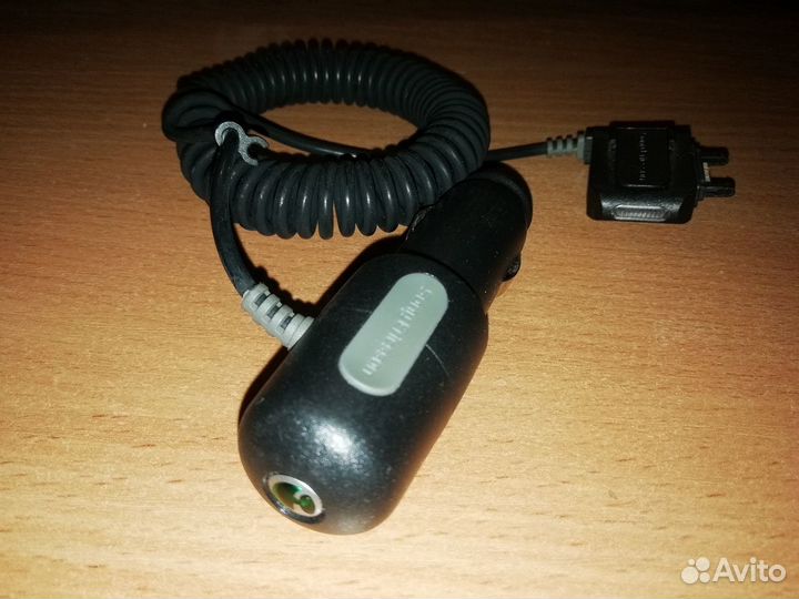 Зарядное устройство Sony Ericsson автомобильное