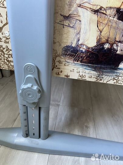 Письменный стол, растущая парта дэми