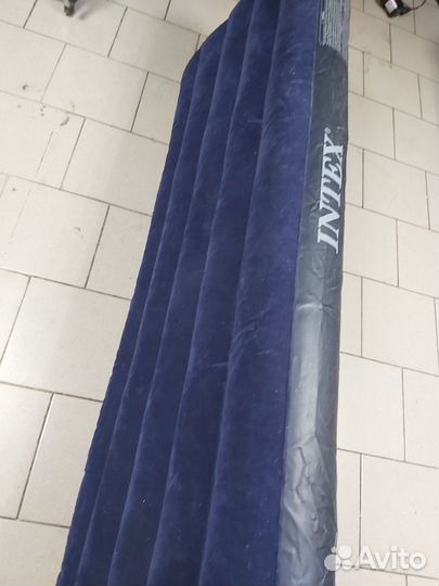 Матрас надувной с насосом