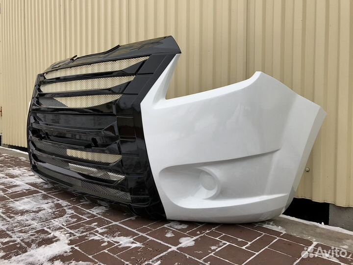 Бампер на Газель Next Белый с черной серединой