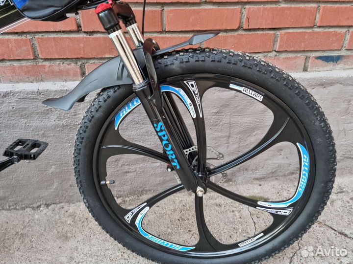 Велосипед на литых дисках