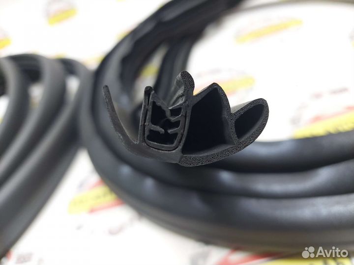 Уплотнитель двери Ларгус, Renault, УАЗ, ford