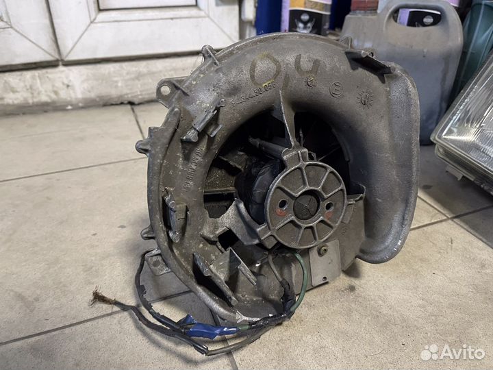 Моторчик печки Mercedes W140