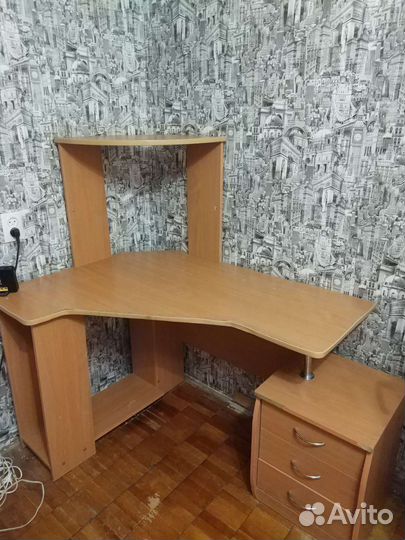Компьютерный стол бу