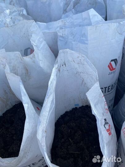 Земля чернозем в мешках