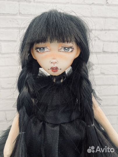 Кукла wednesday