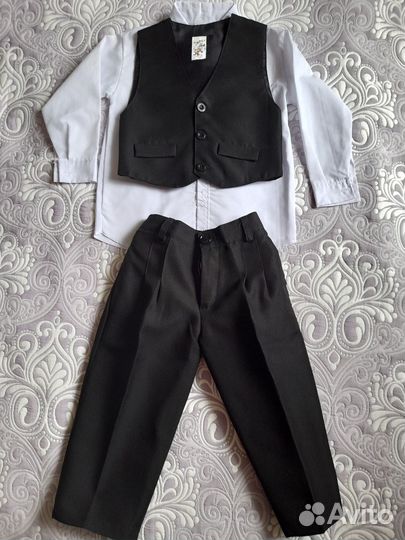 Костюм тройка, классика, с бабочкой на 1 год